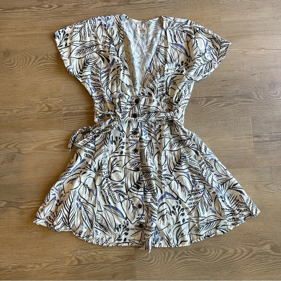 Marine Layer Marine Layer Camila Mini Dress white & blue Foliage size small - Picture 5 of 11